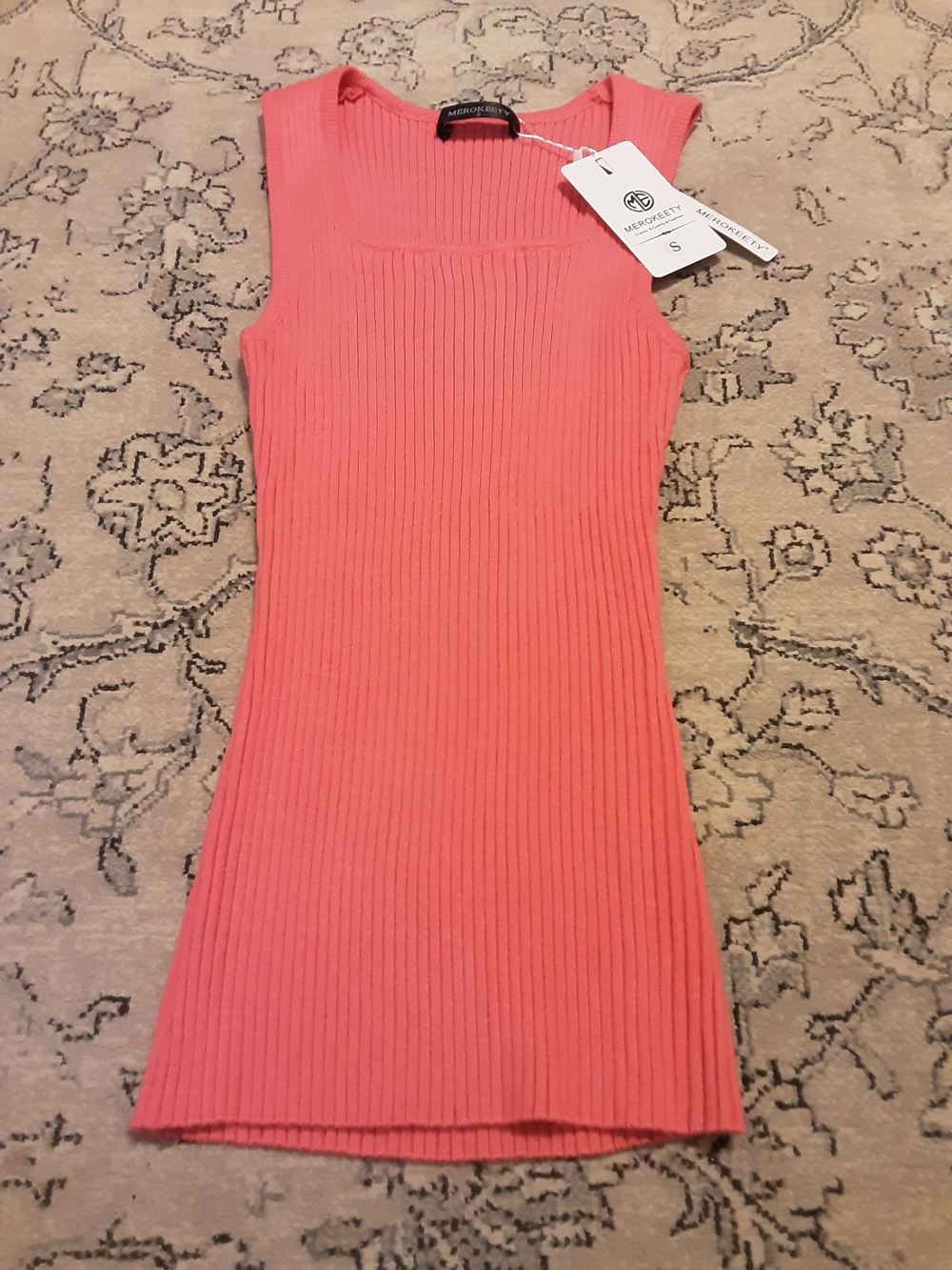 Merokeety Ribbed Coral Tank Top - Picture 2 of 4
